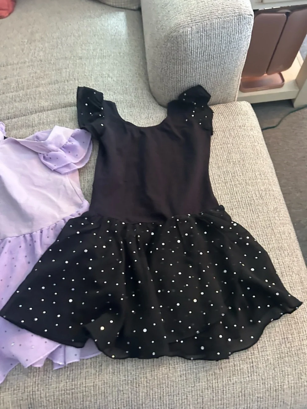 Lot of 3 girls dance outfits ranging size 130-140